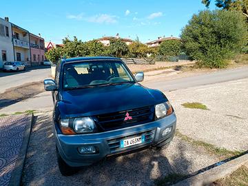 Mitsubishi Pajero V60 7 posti