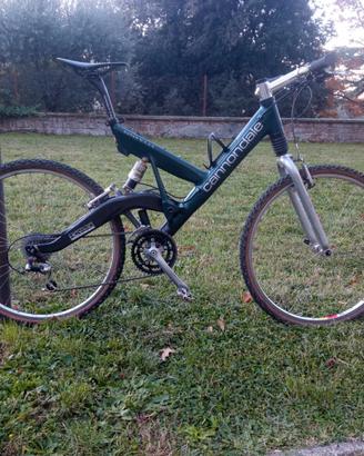 BICI CANNONDALE SUPER V