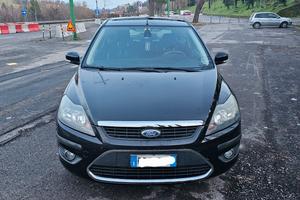 Ford Focus 2008 , 92000 km  Siena
