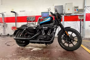 Harley-Davidson Sportster Iron 1200