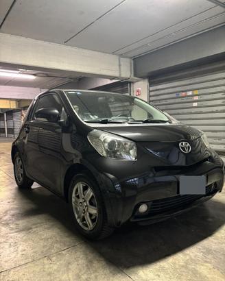 Toyota iQ 1.0 Benzina Automatica