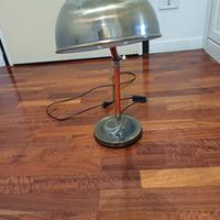 Lampada da scrivania