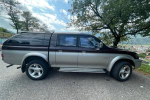 Pickup Mitsubishi L200 2.5 tdi del 2002