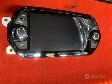 Autoradio -Navigatore