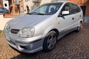 Nissan Almera