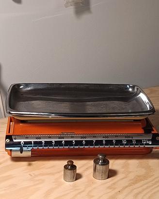 bilancia da cucina vintage