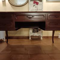 Scrivania in legno massello