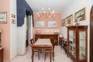 AMPIO APPARTAMENTO ULTIMO PIANO IN ZONA FANFANI !