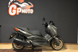 Yamaha X-Max 300 tech max