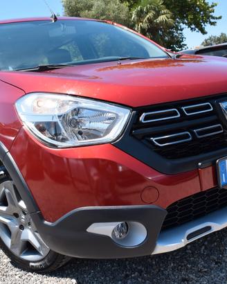 Dacia Lodgy 7 POSTI Stepway 1.5dCi 115CV FULL NAVI