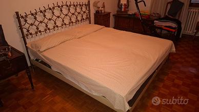 Letto Matrimoniale in Ottone Martellato (200x180)
