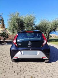 TOYOTA AYGO 1.0 VVT-i X-Fun