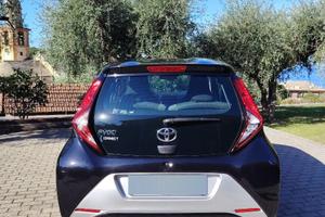 TOYOTA AYGO 1.0 VVT-i X-Fun