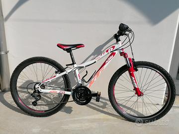 Bicicletta mtb  bambino/a