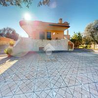 VILLA SINGOLA A FRANCAVILLA FONTANA