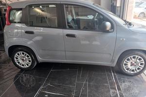 auto pari al nuovo !!