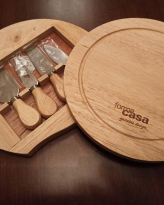Set coltelli da formaggio con tagliere in legno