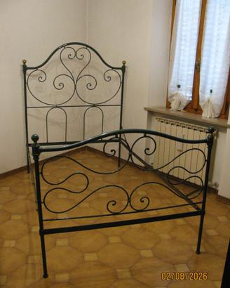 Letto in ferro primi 900 - una piazza e mezzo
