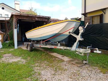 Imbarcazione e carrello