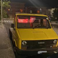 Iveco daily carroattrezzi