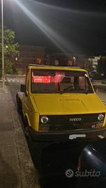 Iveco daily carroattrezzi