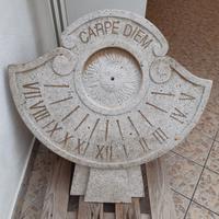 Meridiana in granito massiccio