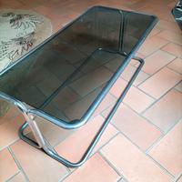 Tavolo basso vetro e metallo