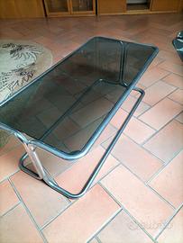 Tavolo basso vetro e metallo