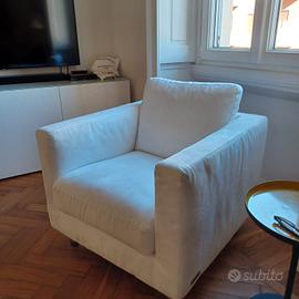 Poltrona bianca (Poltrone e Sofà)