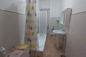 Avigliana vicino stazione : 380 euro