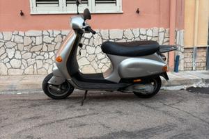 Vespa et2 50