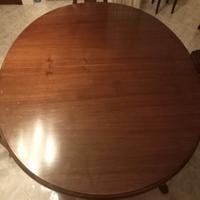 tavolo in legno per salotto
