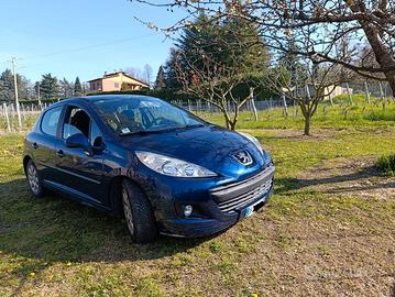Peugeot 207 1.4 Hdi