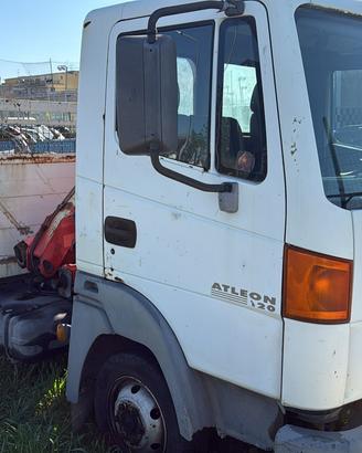 Nissan Atleon 120 del 2003