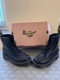 Anfibi donna Dr. Martens