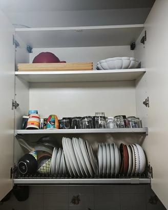Cucina usata ben tenuta