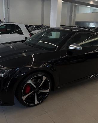 AUDI TTS Coupé 2.0 TFSI 310 CV quattro