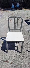 Sedia in metallo e legno