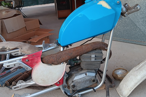 Malaguti cross 50 con libretto