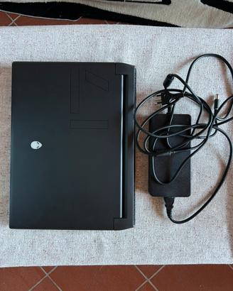Alienware m17 R5 AMD 32GB
