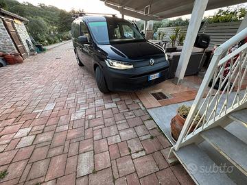 Vw caddy 2.0tdi anno2023  64000km