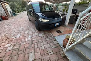 Vw caddy 2.0tdi anno2023  64000km
