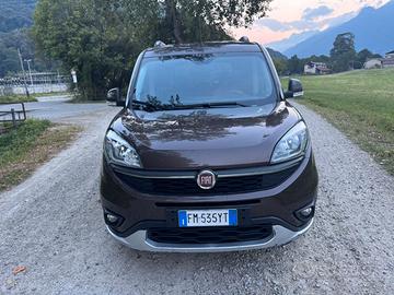 Doblo II 20151.6 mjt 16v Trekking 120cv my18