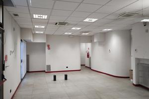 FIRENZE S. CROCE Locale commerciale