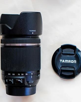 Tamron 18-200 AF, f 3.5-6.3, per Nikon
