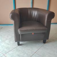 Poltroncina classica in vera pelle