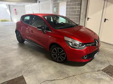 RENAULT CLIO DUEL 2