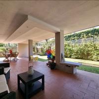 Appartamento con giardino