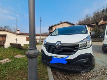 Renault trafic passo lungo 