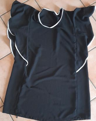 Vestitino corto nero senza maniche